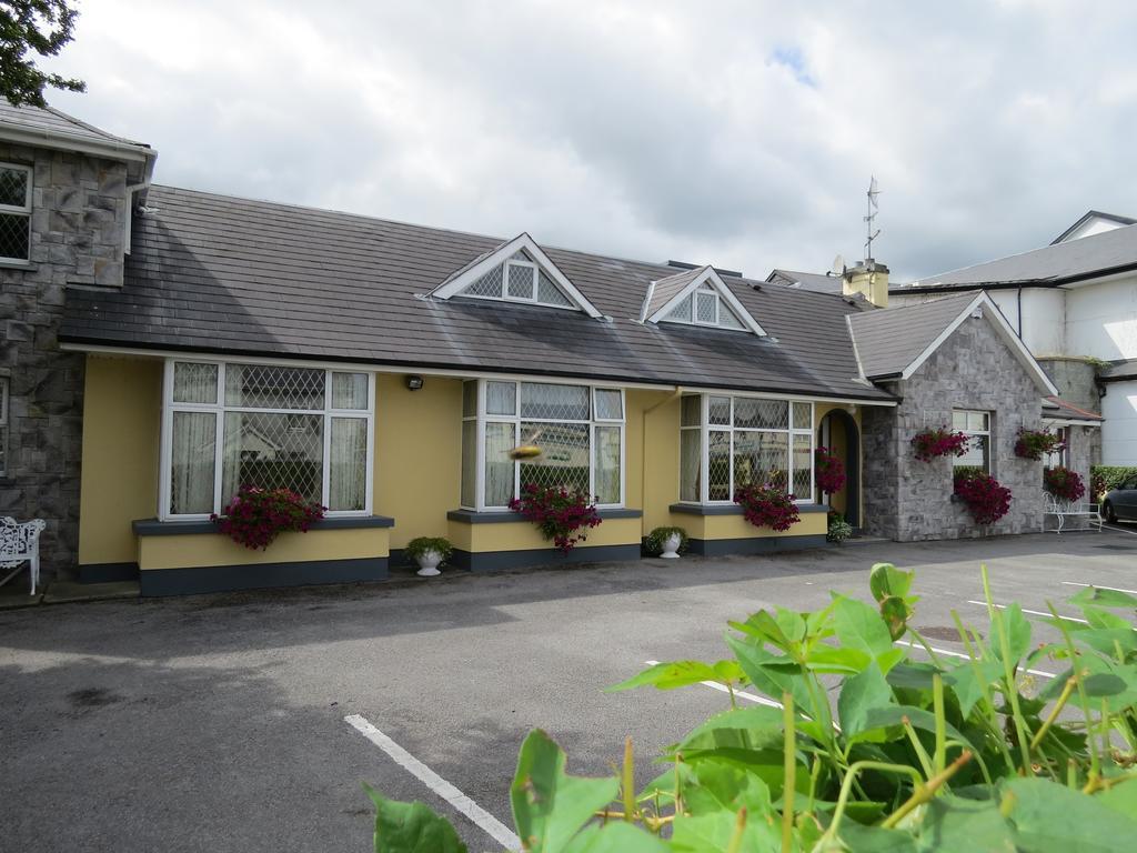 Grey Gables B&B Ennis Exteriör bild